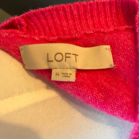 Ann Taylor Loft Pink Shimmer Star V Neck Sweater - Picture 6 of 6